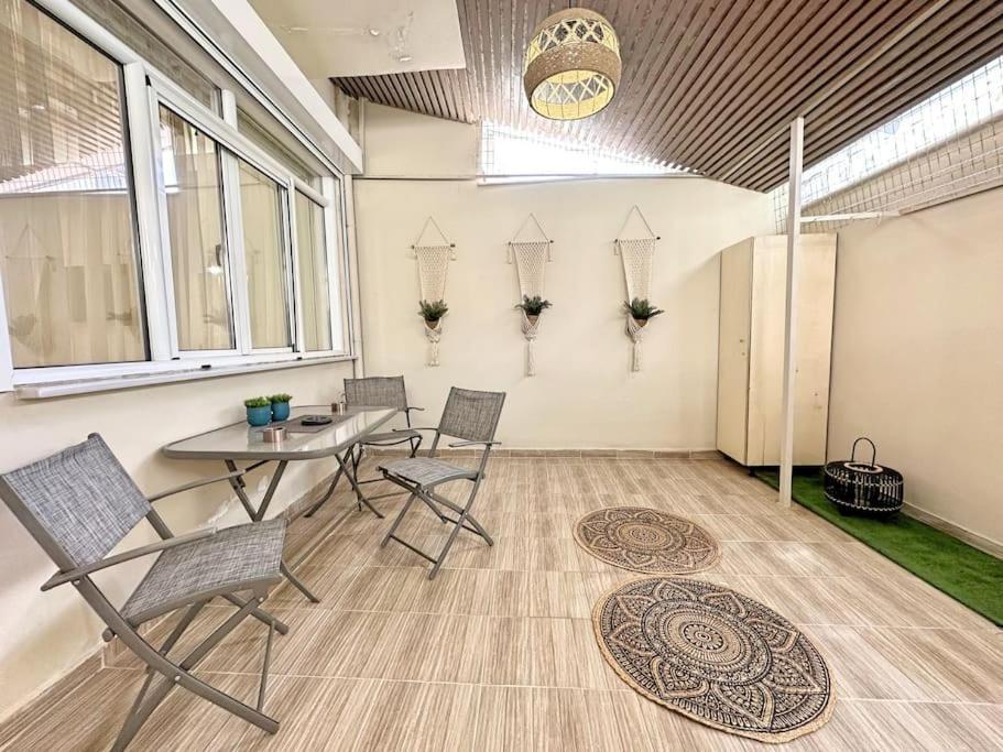 Oasis Luxury Apartments Erétria Extérieur photo