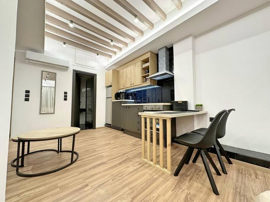 Oasis Luxury Apartments Erétria Extérieur photo