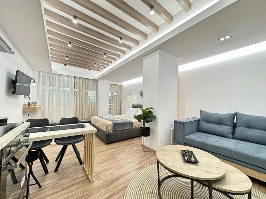 Oasis Luxury Apartments Erétria Extérieur photo
