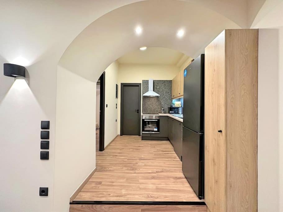 Oasis Luxury Apartments Erétria Extérieur photo